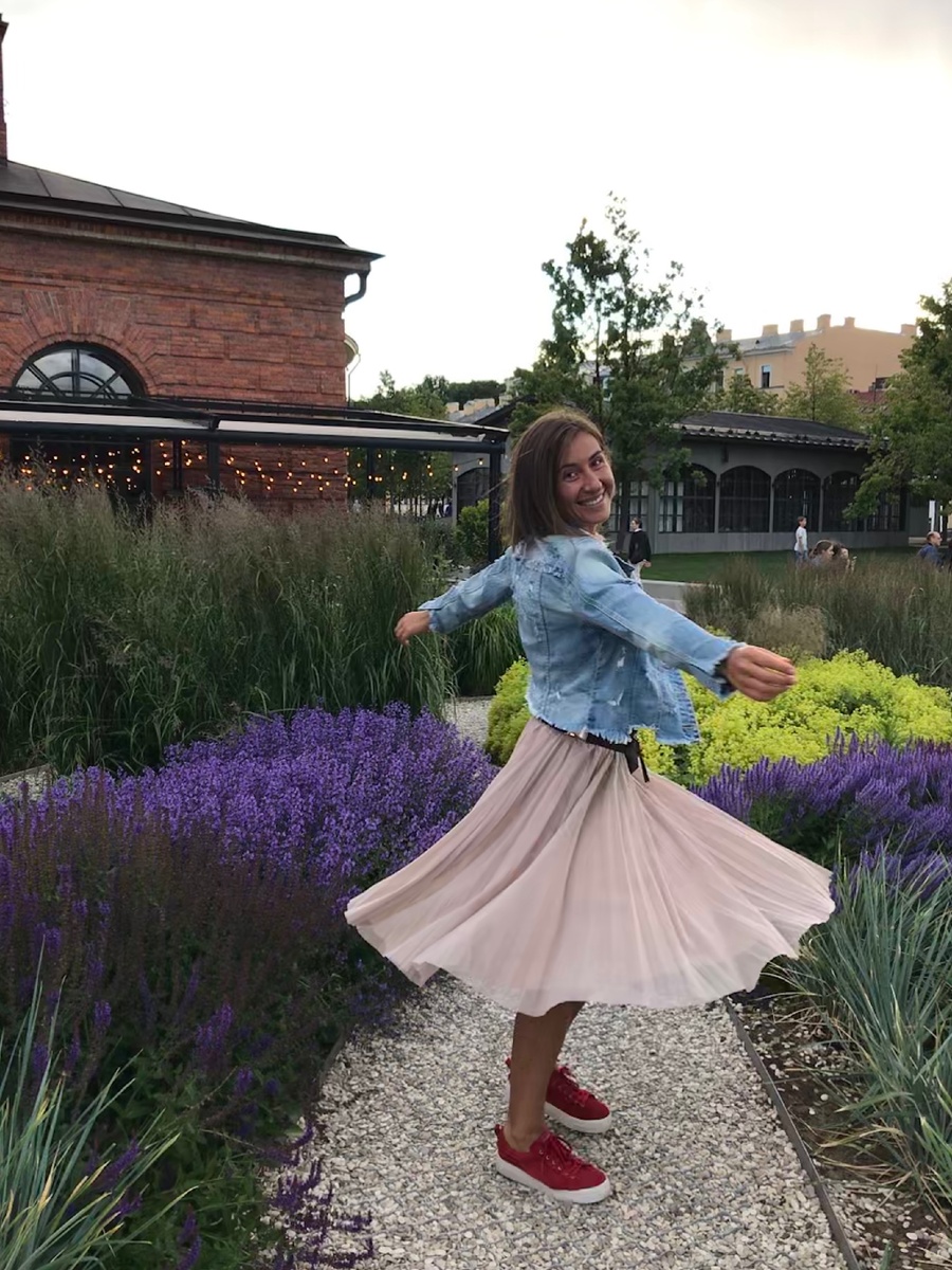 Образ шикарно подходит для прогулок по любимому Санкт-Петербургу 