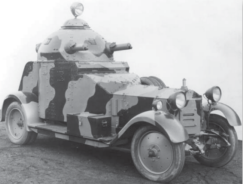 Один из 4-х бронеавтомобилей Роллс-Ройс поставленных в Иран. Фото: David Fletcher. Osprey - New Vanguard 189 - The Rolls-Royce Armoured Car 