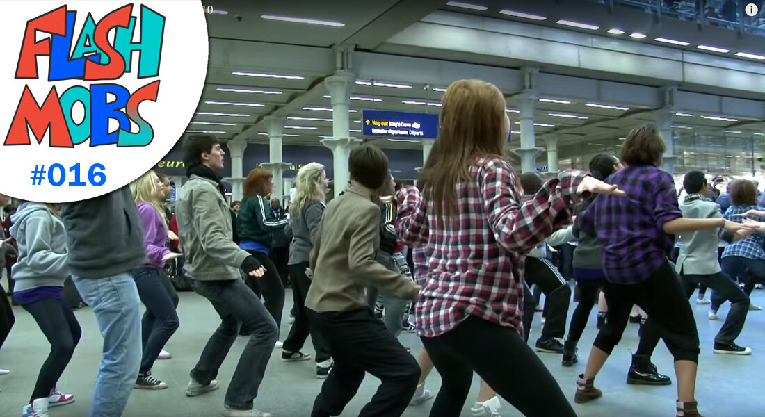 Флешмоб группы Living the Dream из Лондона - коллаж автора