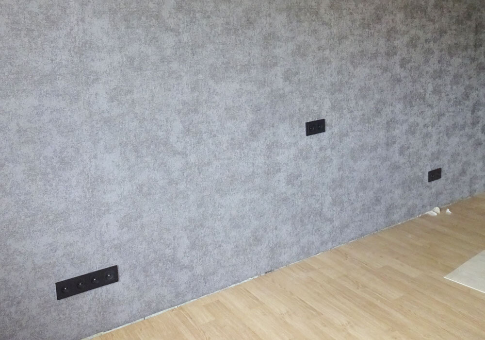 Нижние — 300 см, верхние — 90 см