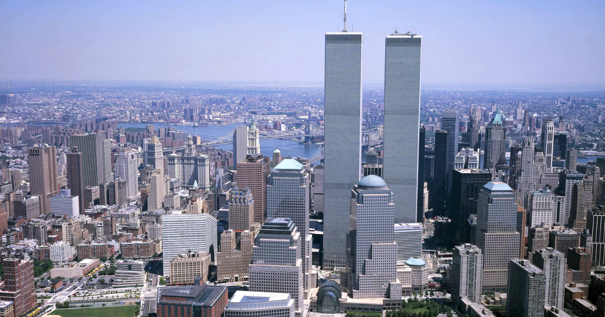 Некоторые люди избежали гибели во Всемирном торговом центре из-за внезапного появления в их жизни мелких неудобств. (Image via pixabay / CC0 1.0)