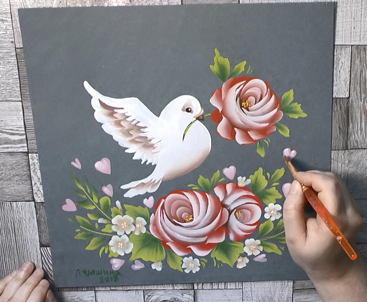 Голубь с розой. Автор: Ирина Лямшина