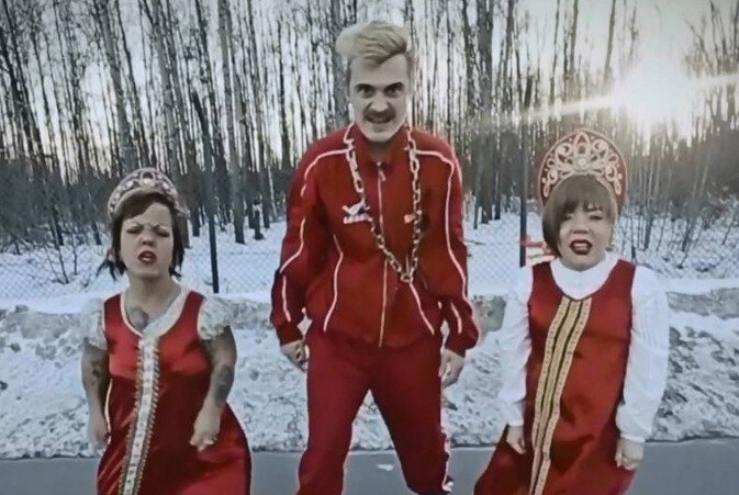 Кадр из клипа