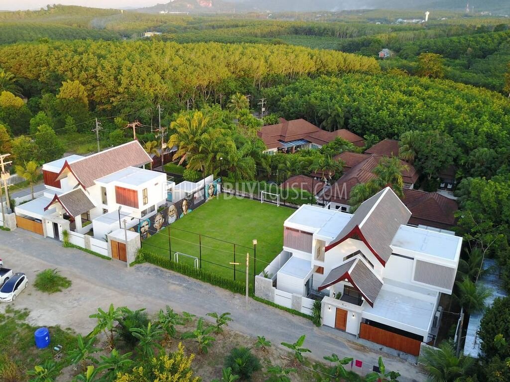 Phuket Buy House | Комплекс из 2-х вилл с футбольным полем в районе Банг Тао