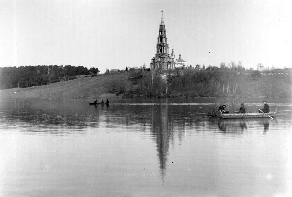 Колокольня церкви Иоанна Предтечи