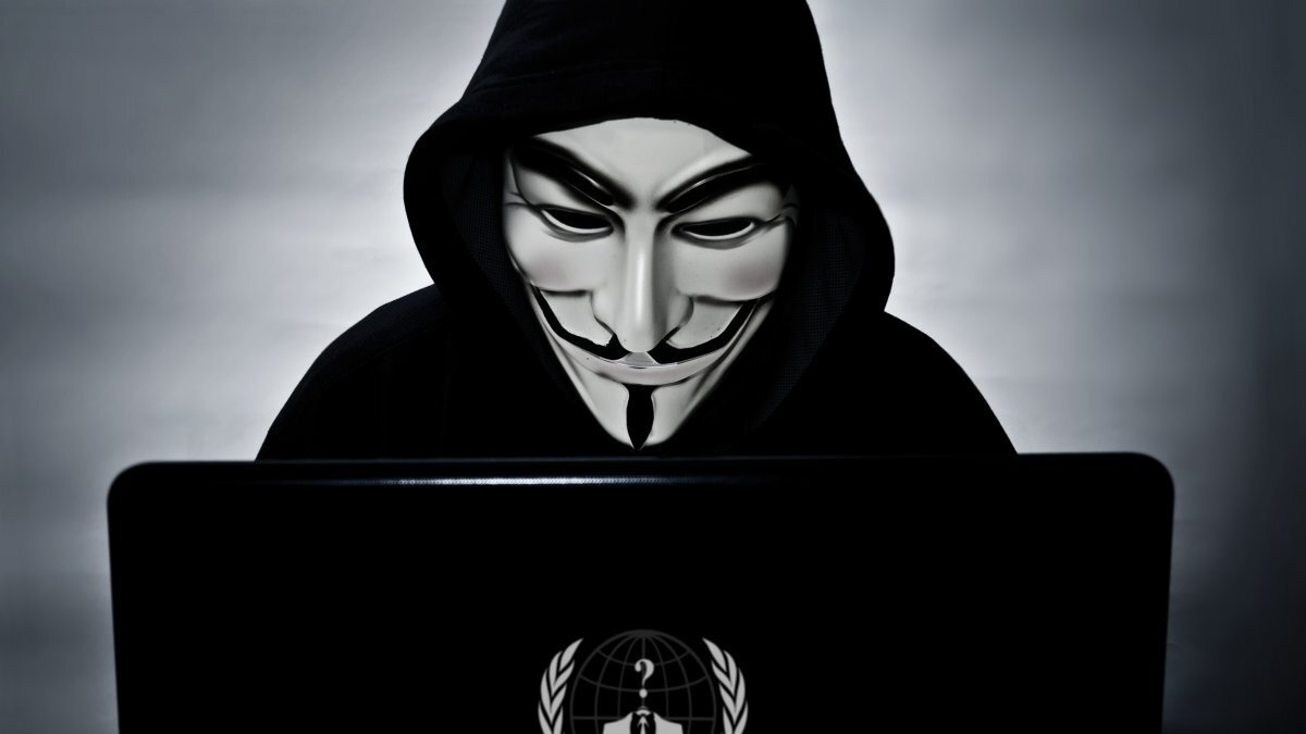 Слушать проект анонимус