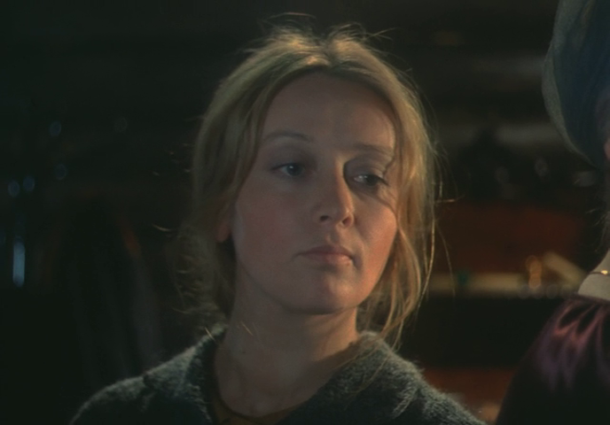 Кадр из х/ф «Зеркало». М.Терехова в роли Марии