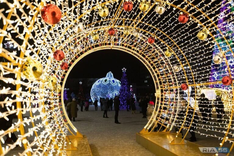    В Оренбурге утвердили концепцию новогоднего праздника Андрей Севостьянов