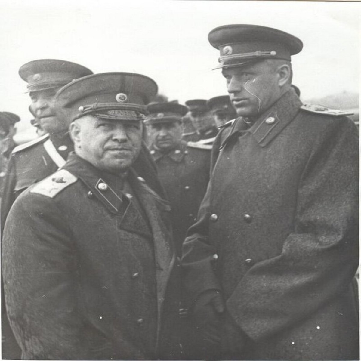 Georgy Zhukov and Konstantin Rokossovsky. Советский союз, Пинап, Война