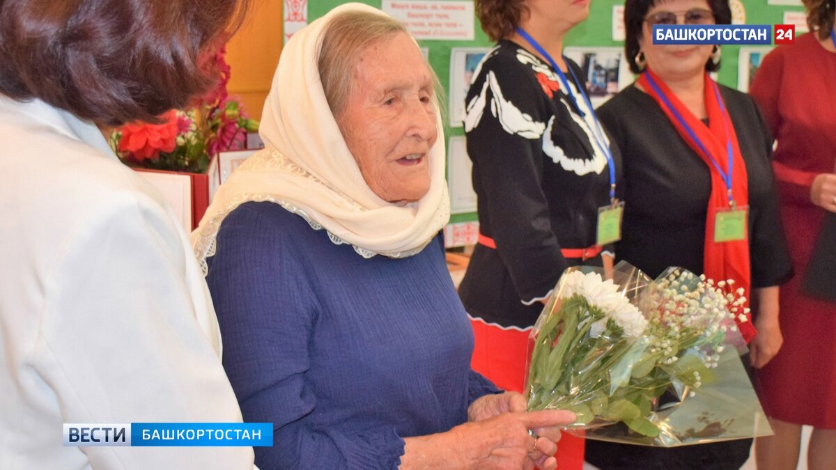   В Башкирии в избирательный участок пришла проголосовать 101-летняя женщина