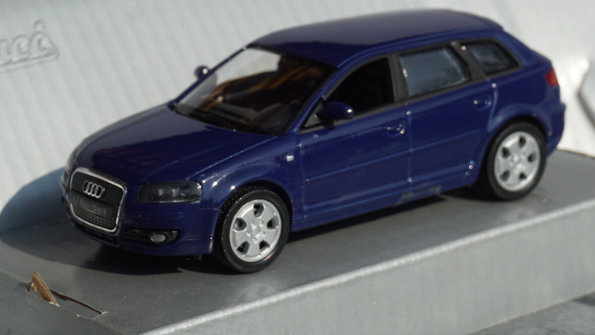 SCHUCO Junior / Welly: AUDI A3 Sportback [27250] 1/43 | Коллекция моделей  автомобилей | Дзен