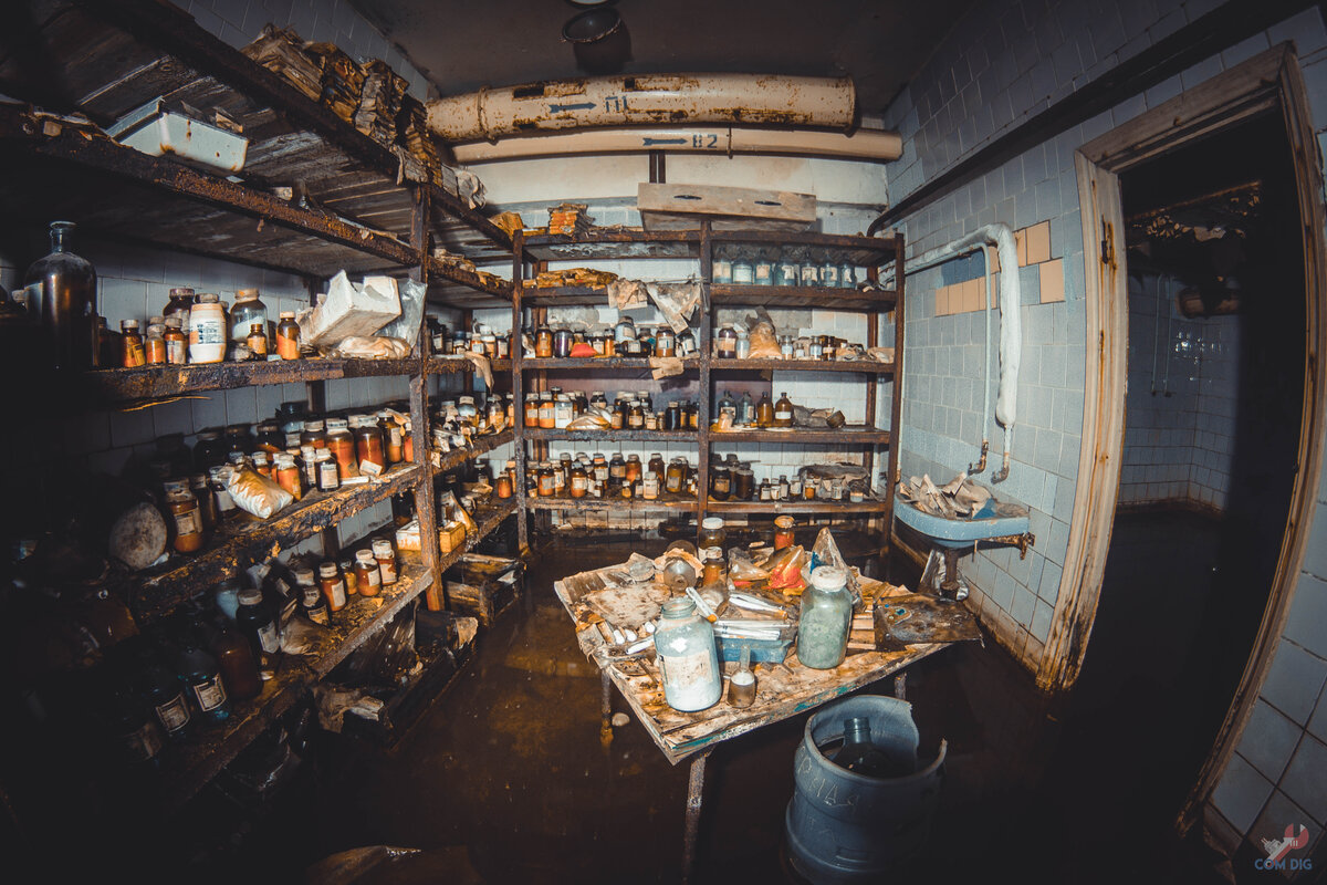 припять лаборатория x18 в реальной жизни. подвал завода юпитер в припяти графит. чернобыль завод юпитер лаборатория. квест чернобыль алтуфьево. тень чернобыля x18.