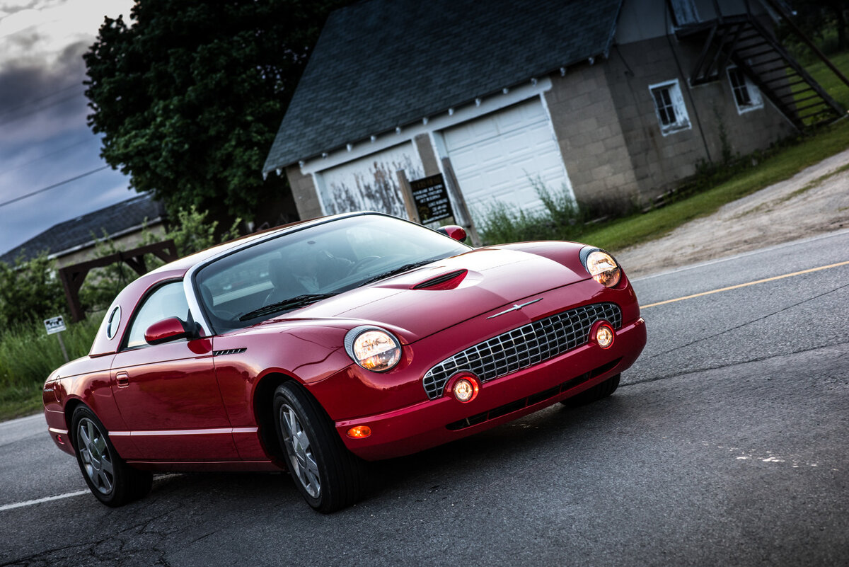 Ford Thunderbird 2015