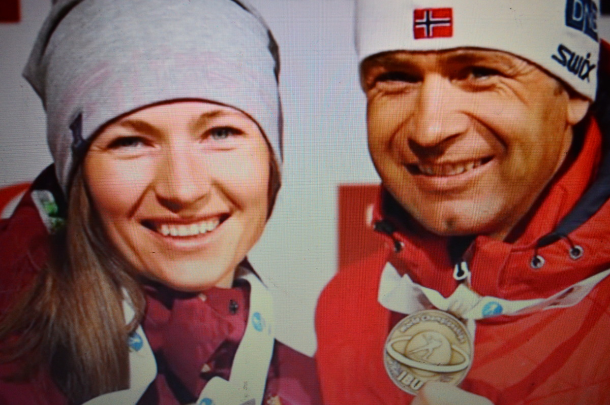 Дарья Домрачёва и Уле-Эйнар Бьорндален  -  знаменитая пара биатлонистов.  