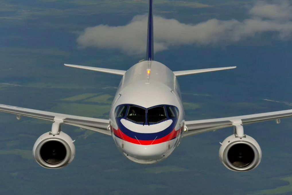 Сухой суперджет. Sukhoi Superjet 100. Самолёт Superjet 100. Самолет Sukhoi Superjet 100 SSJ-100. Сухой супер Jet 100