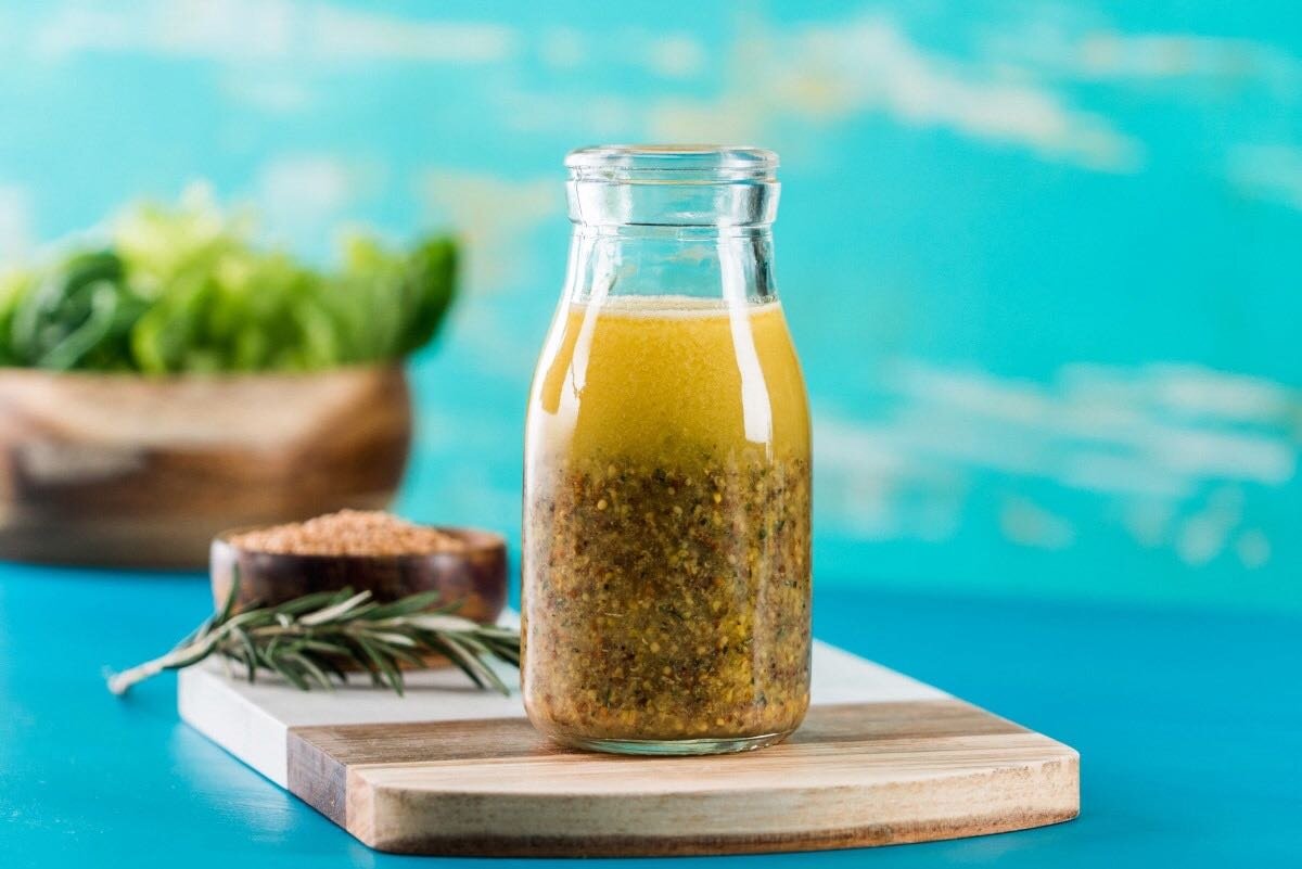 Заправка для салата винегрет. Соус Vinaigrette. Соус винегрет. Французский соус винегрет. Соусы на растительном масле.