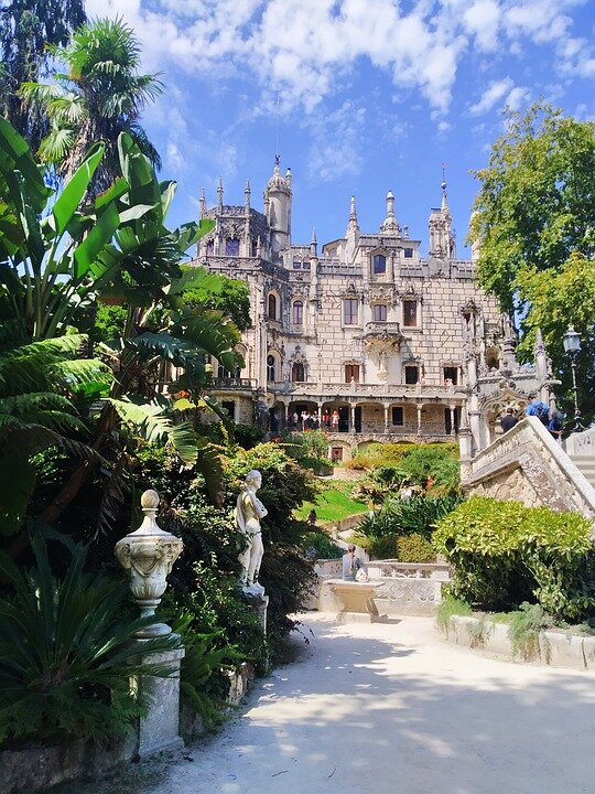 Дворцово-парковый комплекс Кинта да Регалейра Quinta da Regaleira