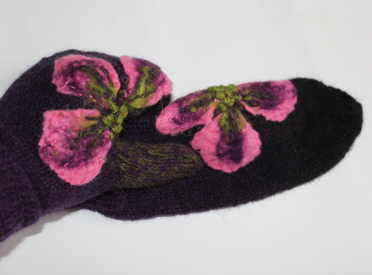 Варежки Фиалка