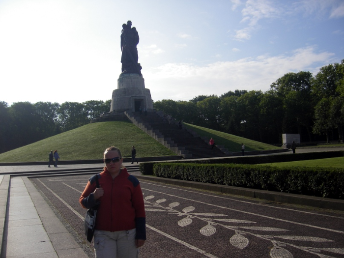 Берлин .Трептов парк. Мемориал советским воинам