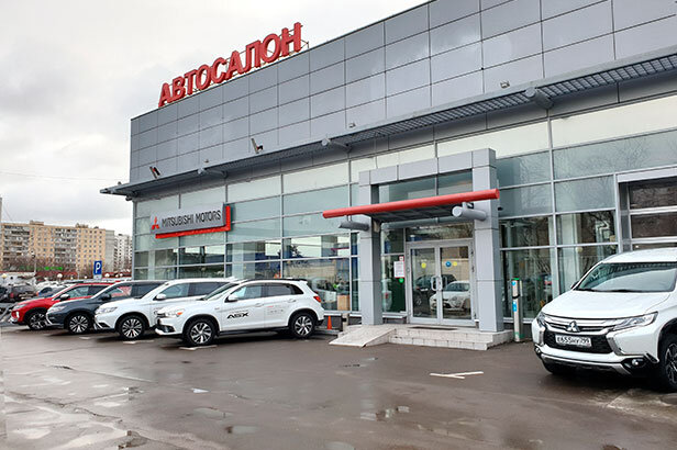 Автосалон Рольф на Алтуфьевском шоссе. Уже 3-й раз дает убедиться в том, что салон честный, и нужно сразу ехать сюда.