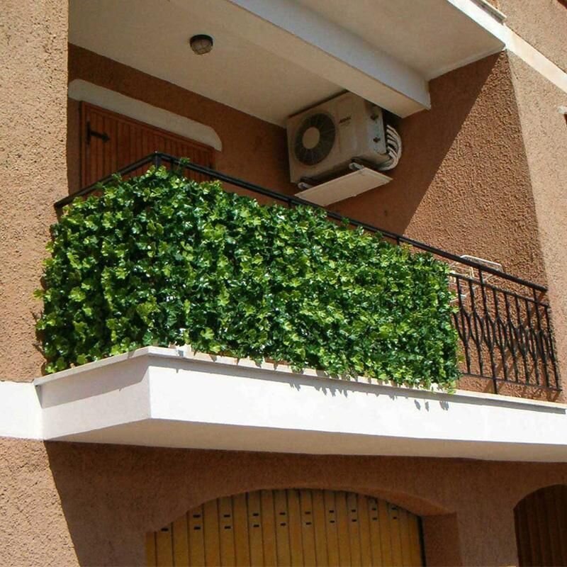 Плющ на балконе. Озеленение балконов и лоджий. Вьющиеся растения для балкона. Искусственные растения на балконе. Вьющееся растение для балкона.
