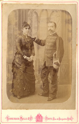 На фотографии - лейтенант Гедеш с женой. Фото не позднее 1890.
