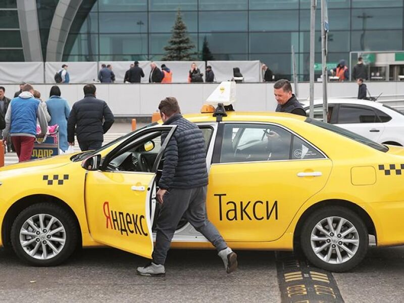 Конфликты, которые возникают между пассажирами и таксистами, извечная тема. При этом каждый - и водители, и заказчики всегда будут отстаивать собственное мнение, считая его единственным верным.