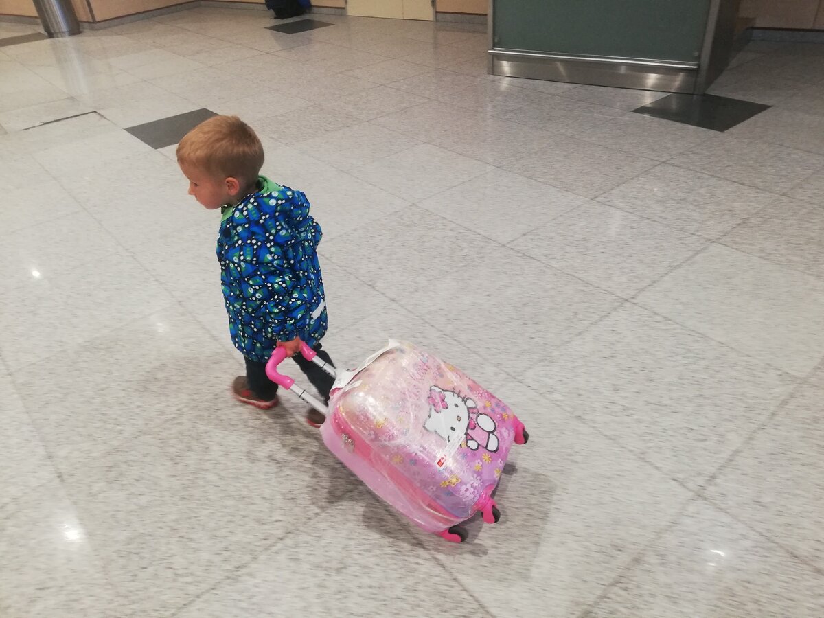 В аэропорту. 