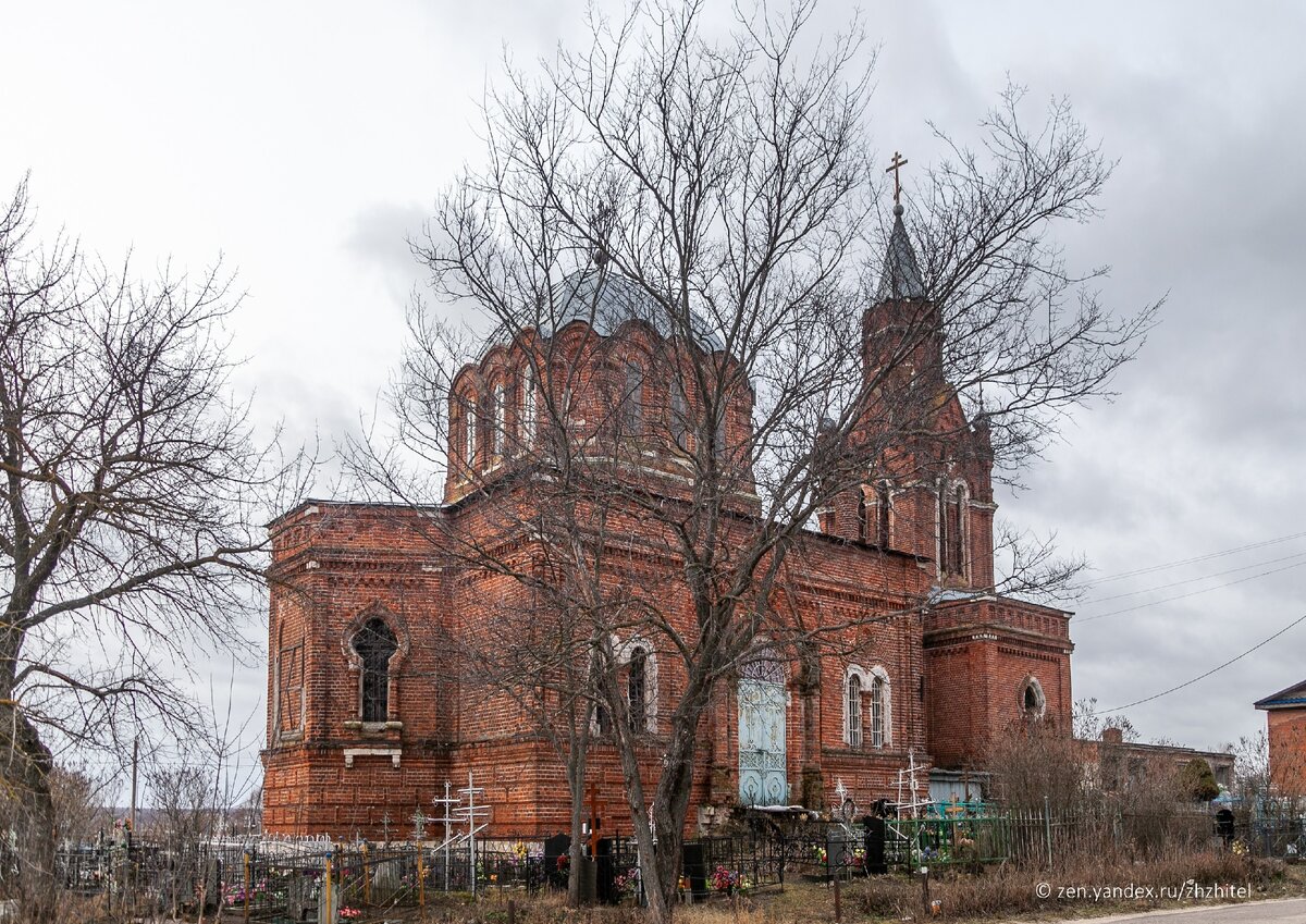 Храм в борках