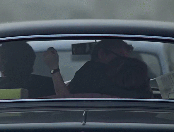 Кадры из кинофильма "Служебный роман"