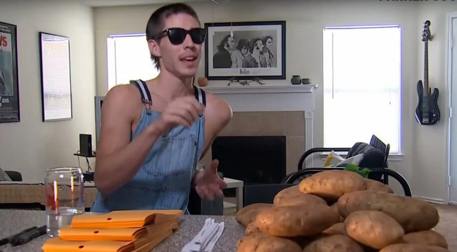 Пожалуй, каждый хочет прожить эту жизнь в богатстве и ни в чём себе не отказывать.-5