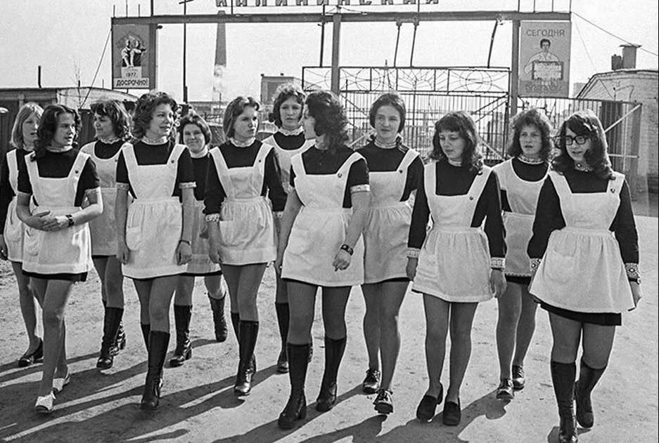 Яндекс-картинки. Советские старшеклассницы