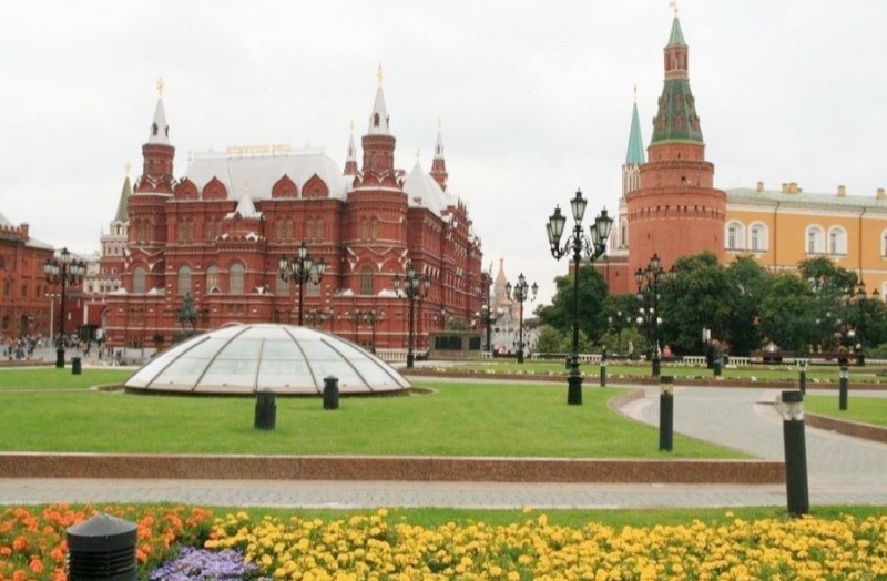 Манежная площадь. Фото из Яндекс.Картинки 