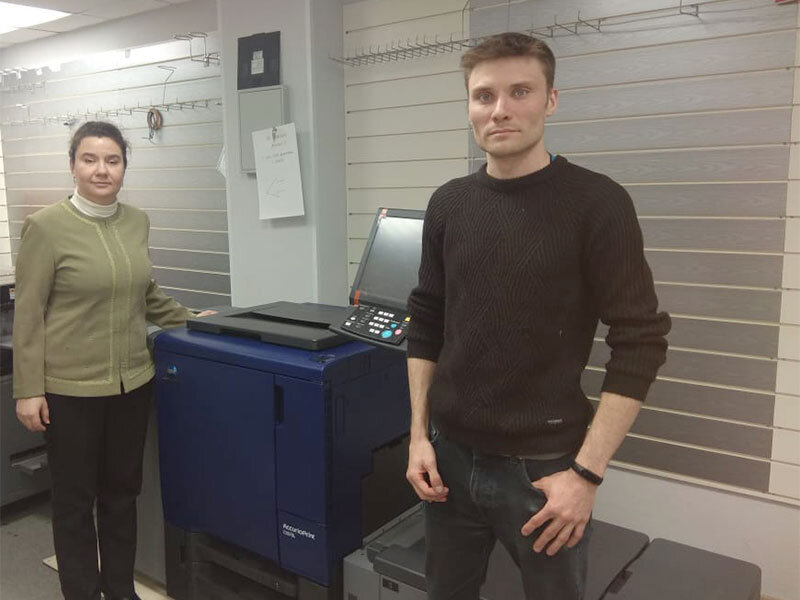 ЦПМ Konica Minolta AccurioPrint С3070L в типографии «Два товарища»