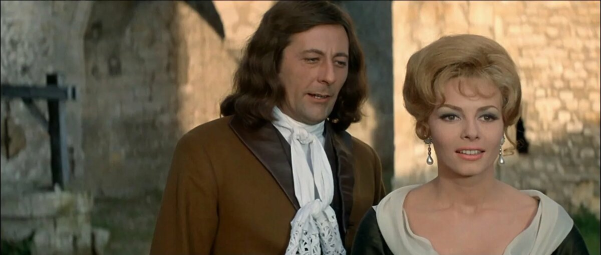 Киногерой французских фильмов про «Анжелику», назвавший свою собаку именем университета. Франсуа Дегре смелый, умный и хитрый человек эпохи Людовика ХIV.