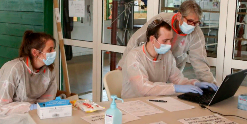 Крымские медики борются с коронавирусной инфекцией