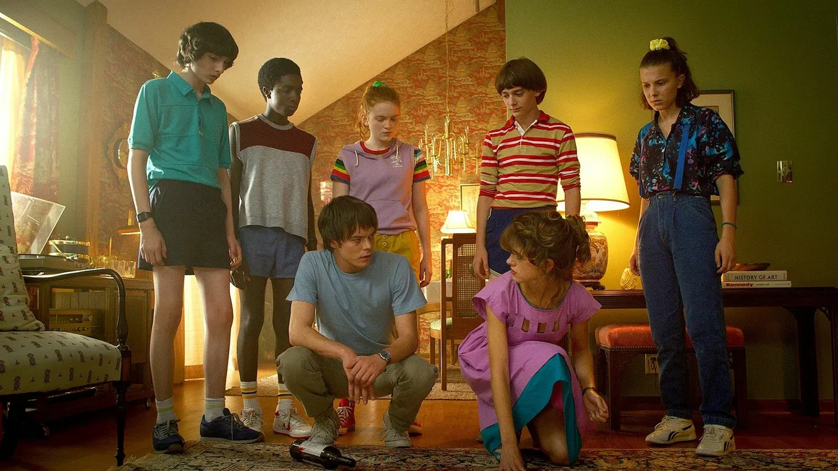 кадр из сериала "Очень странные дела"