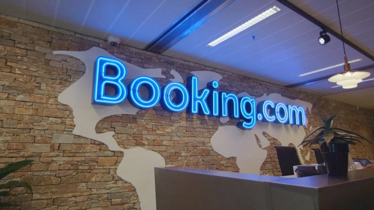 Booking.com - монополист, входит в 60 крупнейших компаний мира.