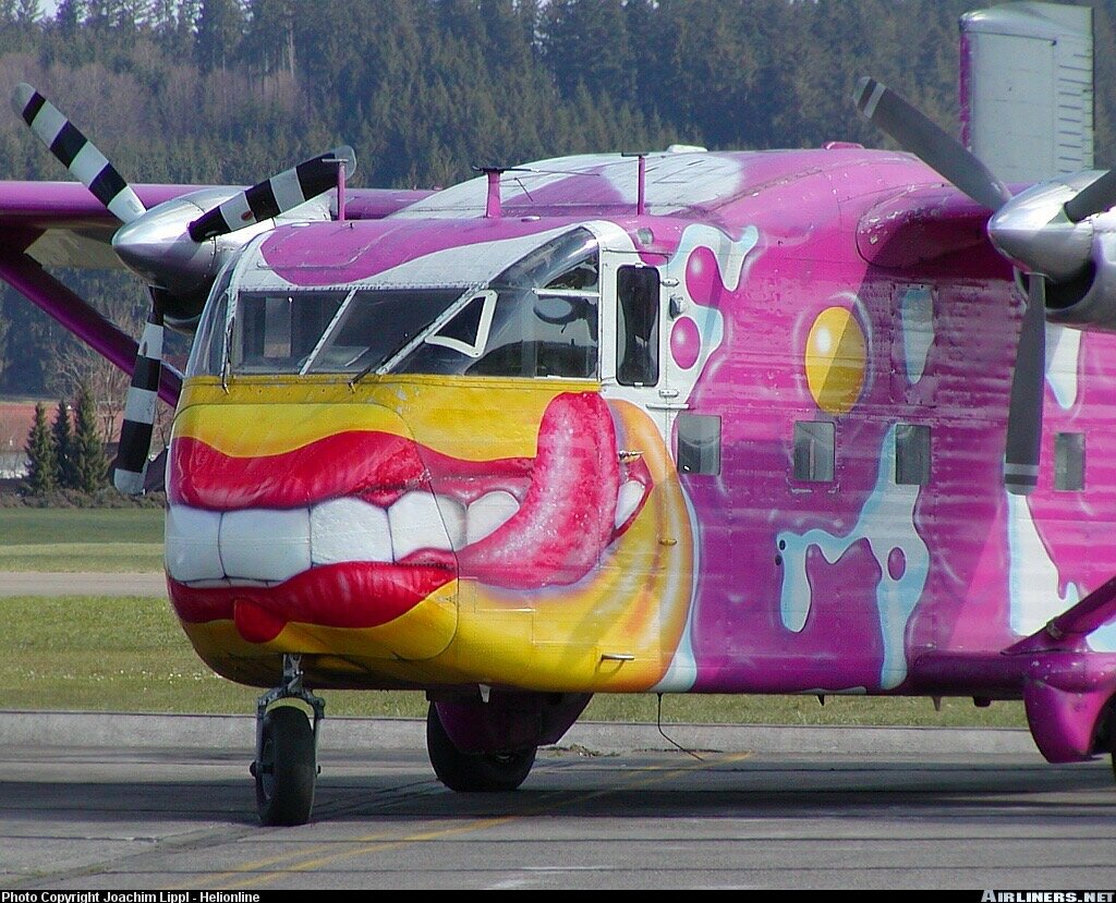 Short SC-7 Photo by Joachim Lippl from Airliners.net