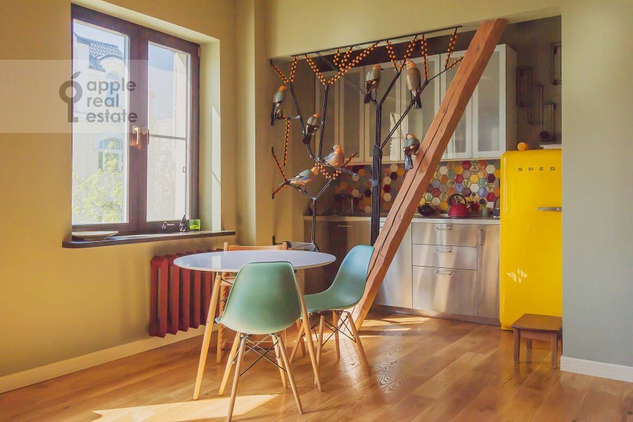 Фикусы, носороги и дятлы в интерьерах квартир