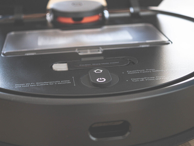 робот-пылесос Mi Robot Vacuum Mop Pro