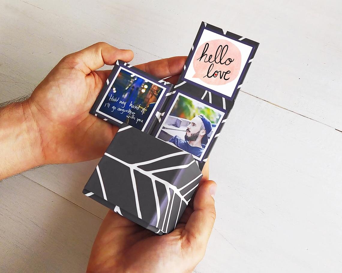 Рандомно взятая работа с Etsy. Такое чудо стоит 40$ и его покупают, довольно часто.