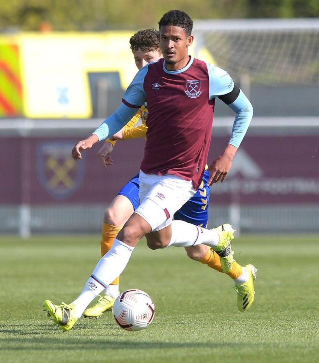 Фредерик Алвес — 195 см