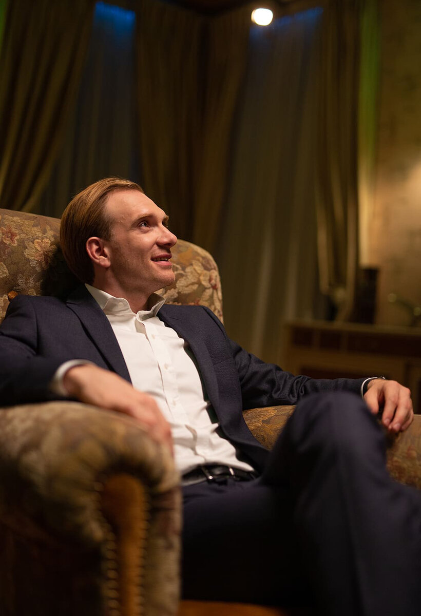 Андрей Бурковский. Съёмки фильма «Чиновник», 2021