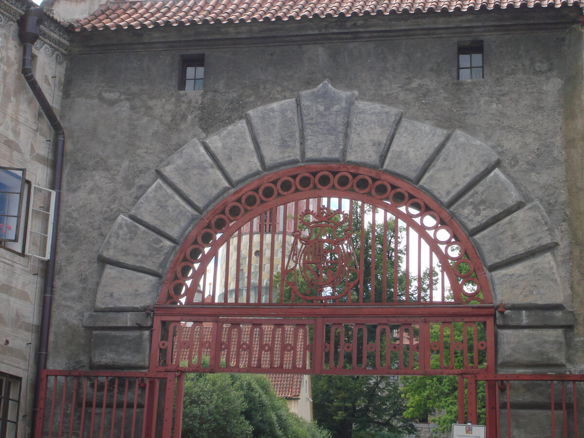 Красные ворота