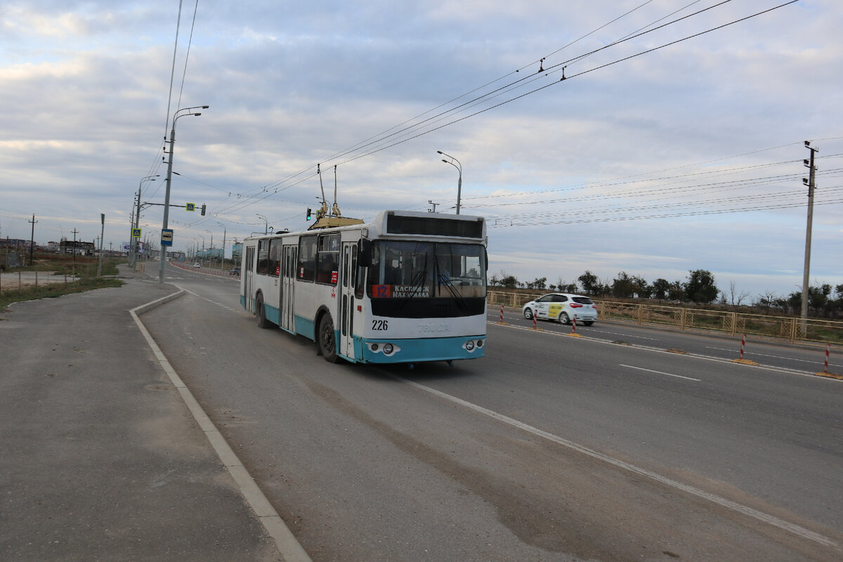 Междугородний дагестанский троллейбус. Как доехать с комфортом из Махачкалы в Каспийск