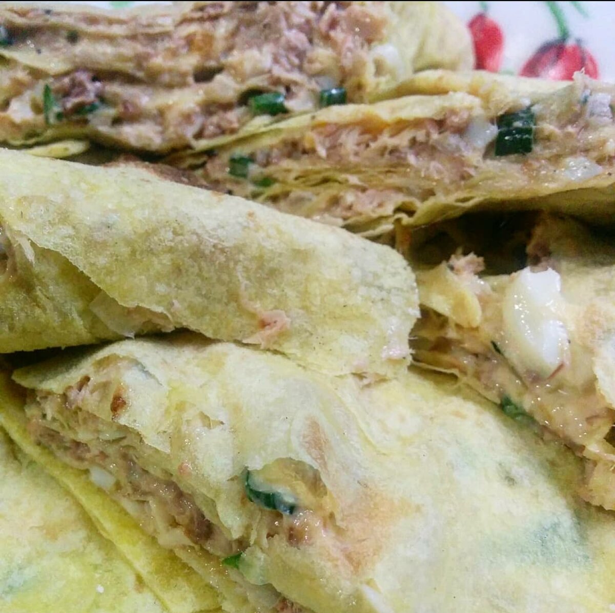 Закусочный рулет не требует особых кулинарных умений