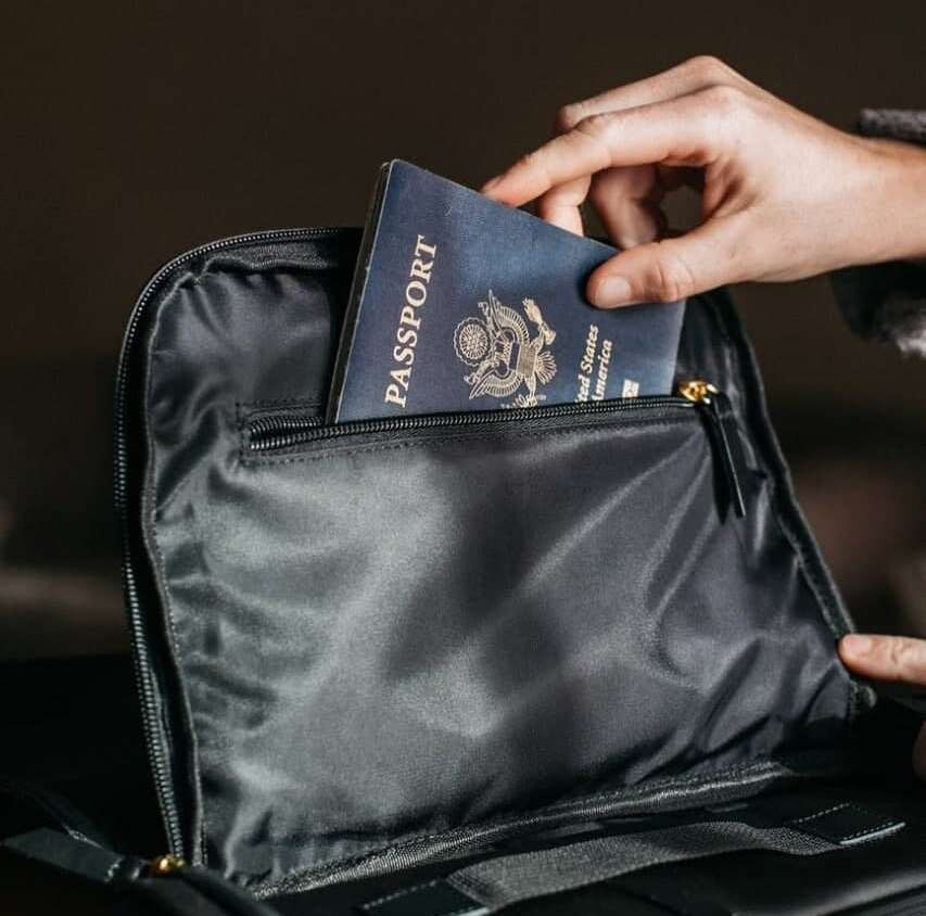 Не станут ли QR-коды с фотографиями заменой паспортам? Фото: pexels.com 