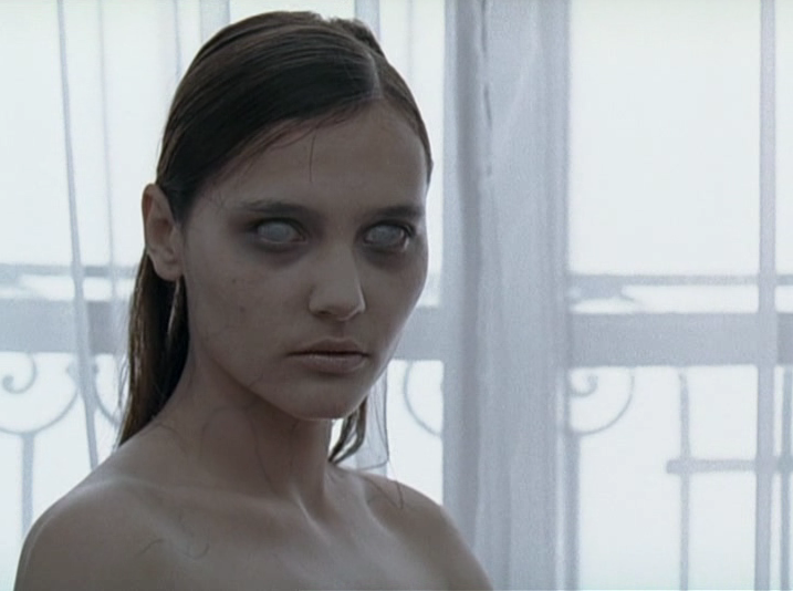 Кадр из фильма "Сент-Анж" (2004)