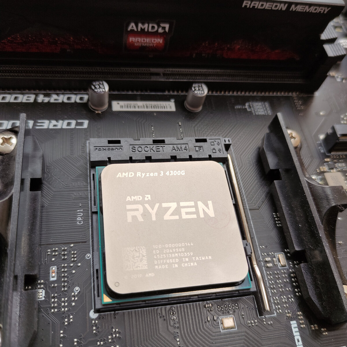 Антикризисный процессор. Обзор процессора AMD Ryzen 3 4300G /Ryzen 3 4100.  И швец и жнец... | Другой Крым | Дзен